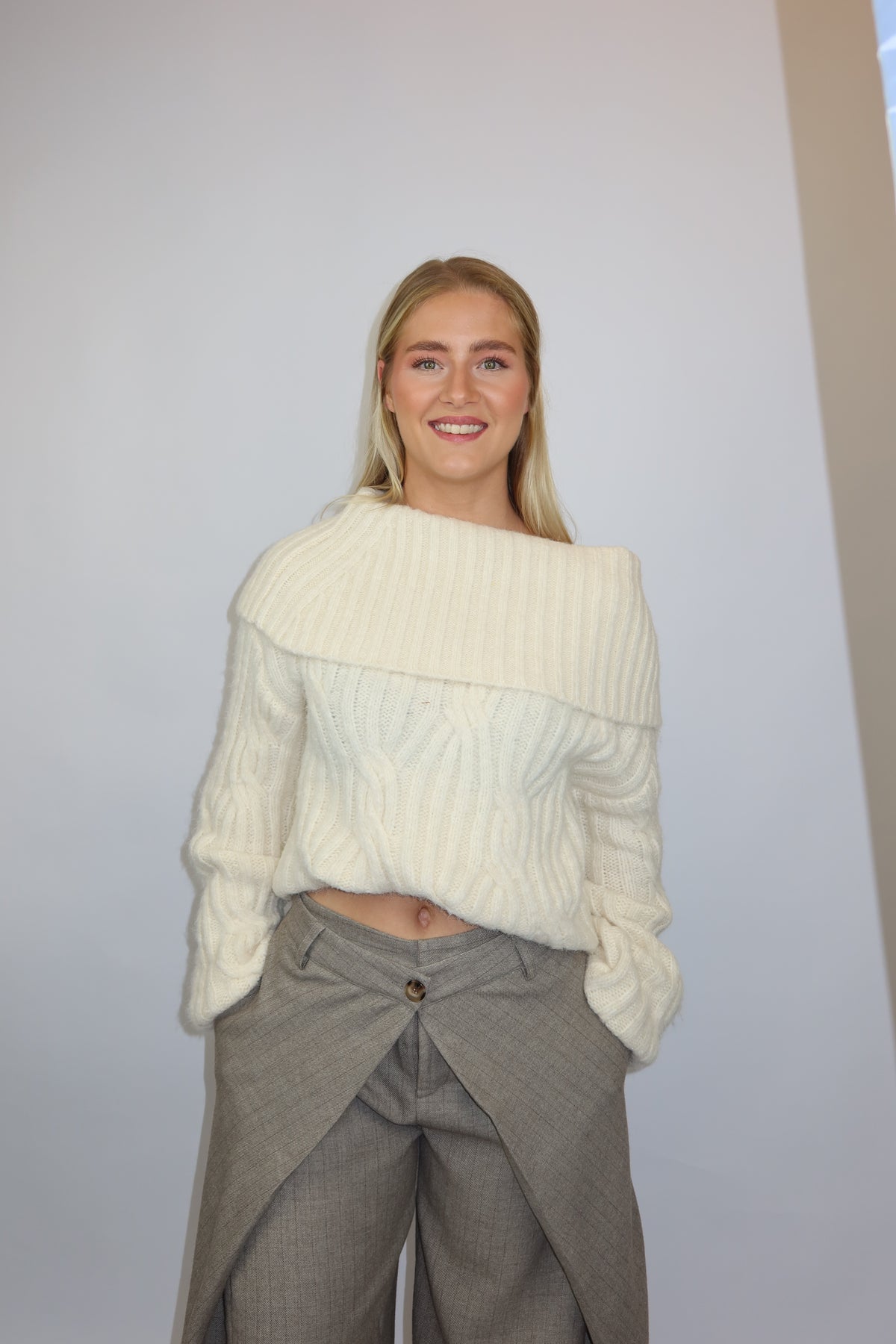 Vien off shoulder trui creme