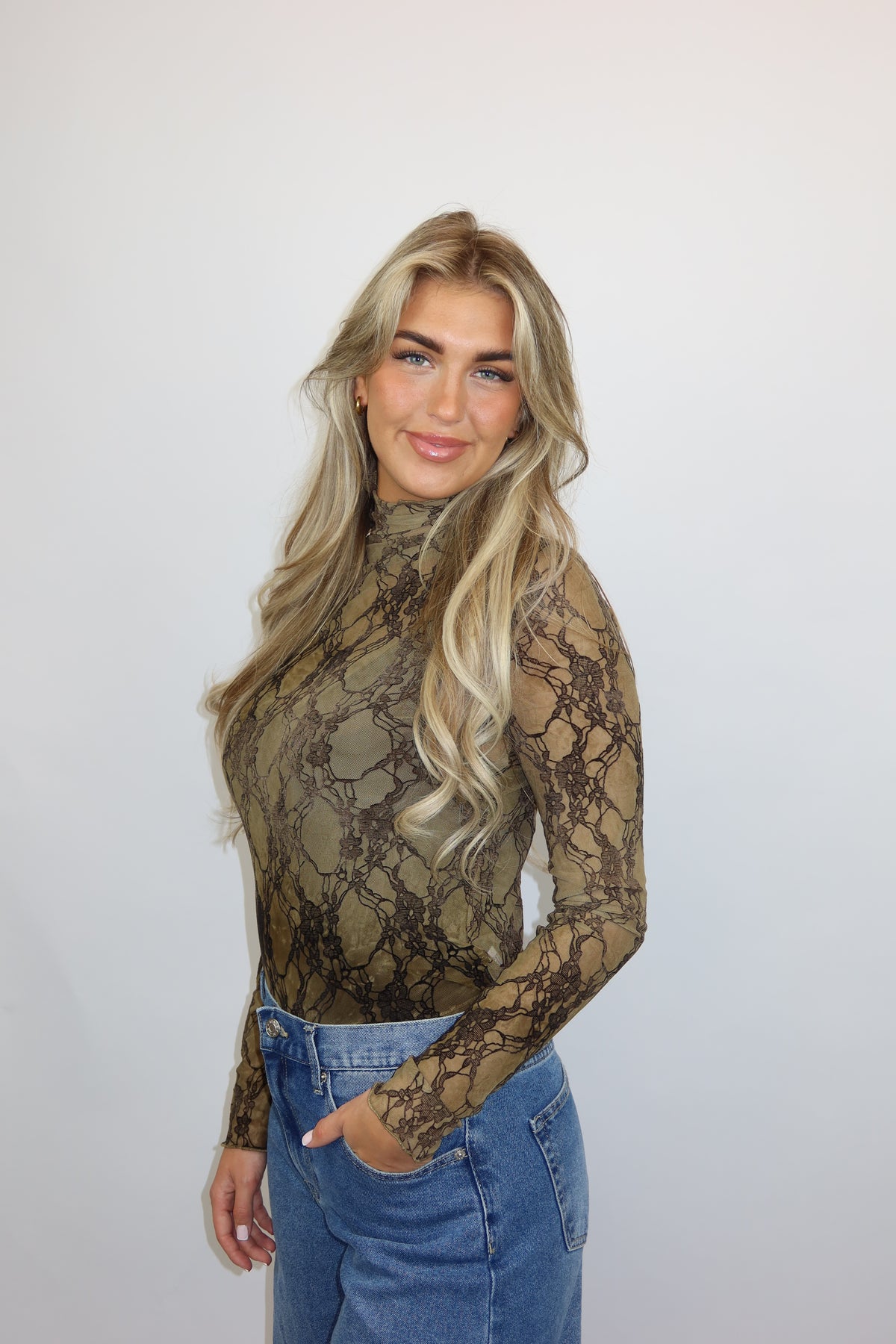 June lace top groen