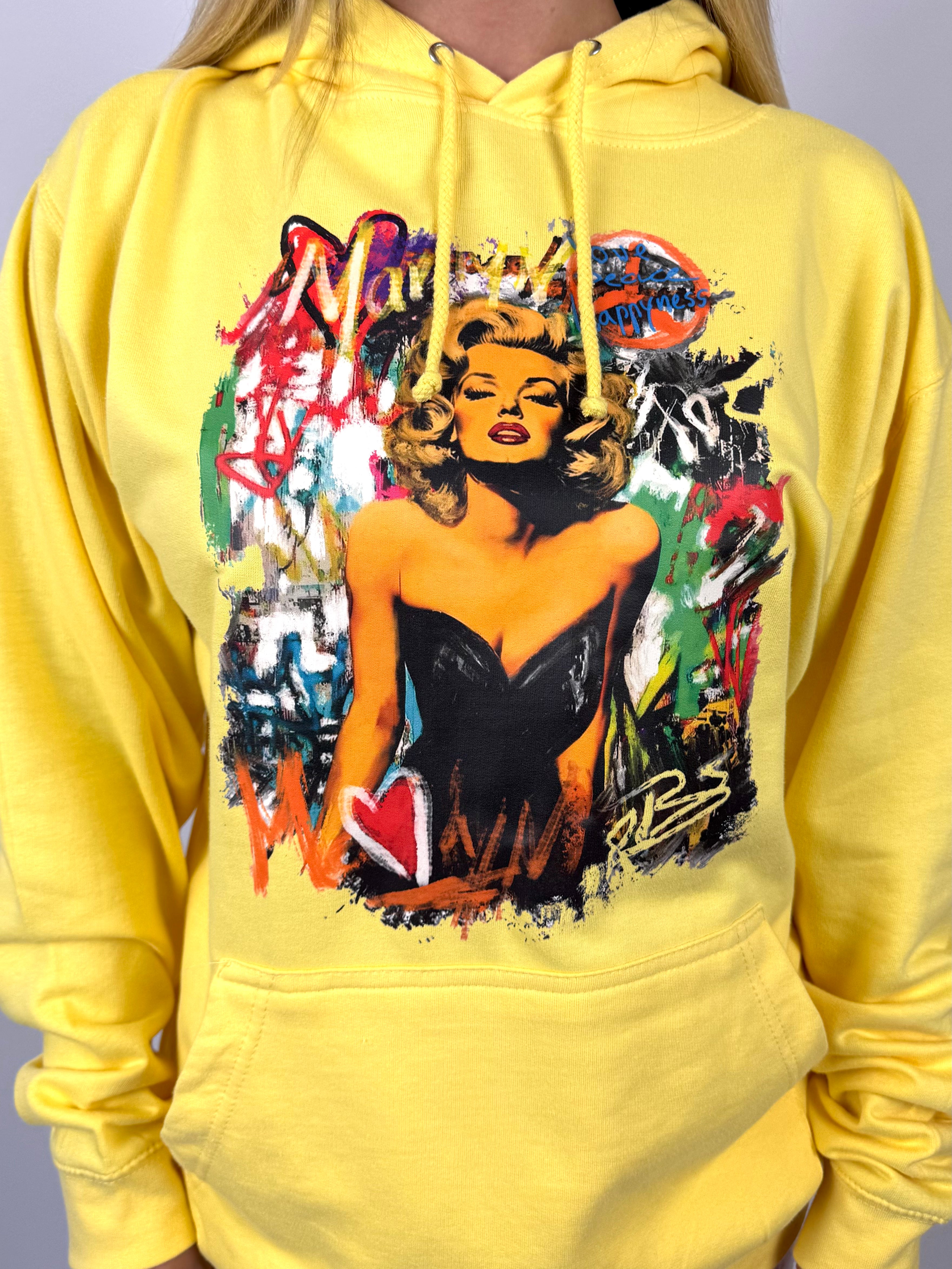 2B's hoodie Marilyn